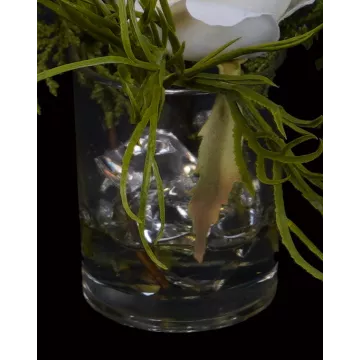 pot composition rose blanche artificielle dans verrerie 17 cm