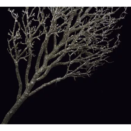 détail vu rapproché de la BRANCHE Manzanita artificielle pailletée et sequins or-argent 240 cm