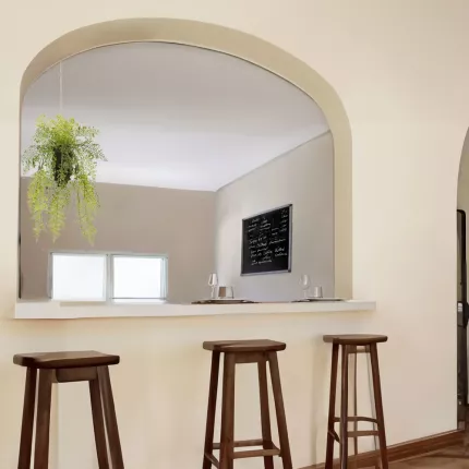 mise en situation suspension fougère 55 cm dans une cuisine