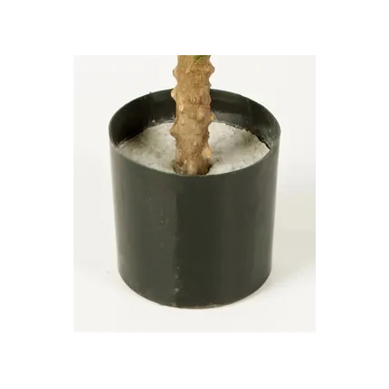 pot fourni avec plantes artificielles