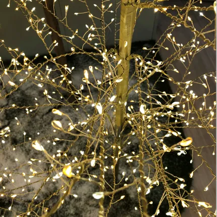 Arbre lumineux led extérieur  allumé