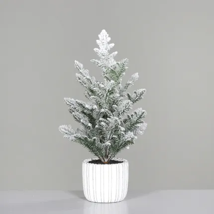 SAPIN artificiel enneigé 42 cm en pot
