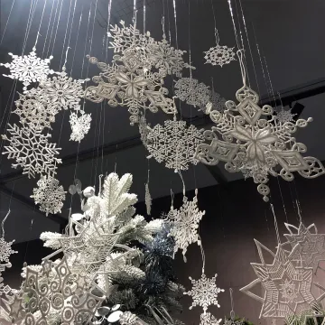 mise en situation  FLOCON Neige artificielle 12 cm par 4 pièces décoration intérieure