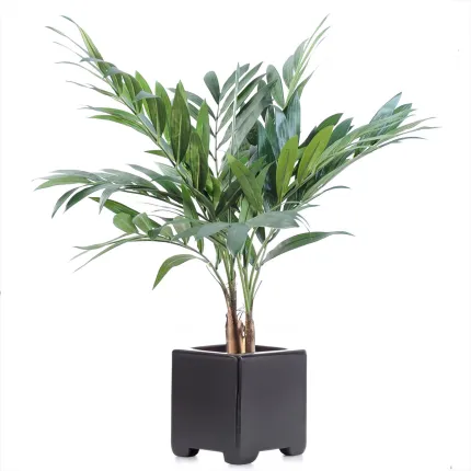 PALMIER artificiel PARLOUR baby 65 cm en pot dans un pot carré décoratif