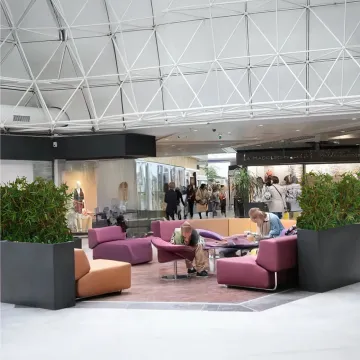 BAMBOU artificiel Japenese PLAST 120cm  ANTI FEU - dans une galerie marchande