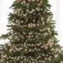 Guirlande électrique LED 10.5 m - dans un sapin