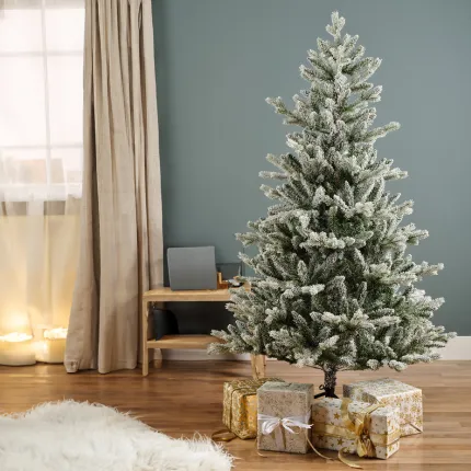 SAPIN artificiel des neiges 210 cm en intérieur