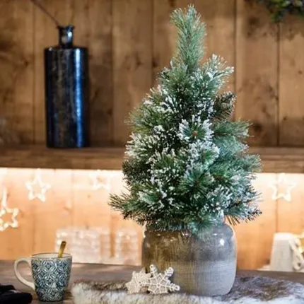 SAPIN artificiel givré 45 cm et 60 cm sur une table