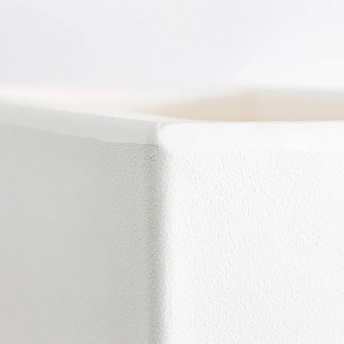 pot cube Strevi   30 à 50 cm blanc - détail matière