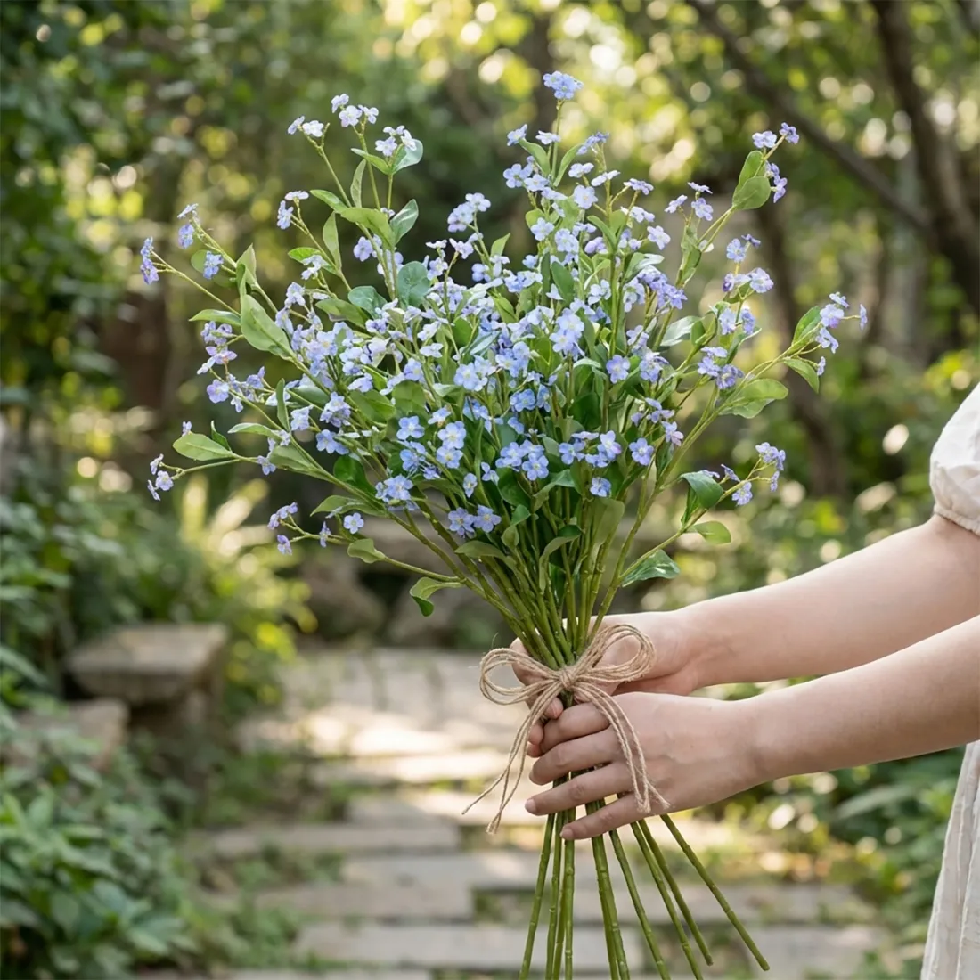 MYOSOTIS artificiel 80 cm bleu clair en bouquet