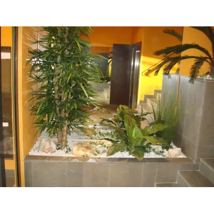 ANTHURIUM artificiel JUNGLE KING  130 cm dans un hall d'entrée